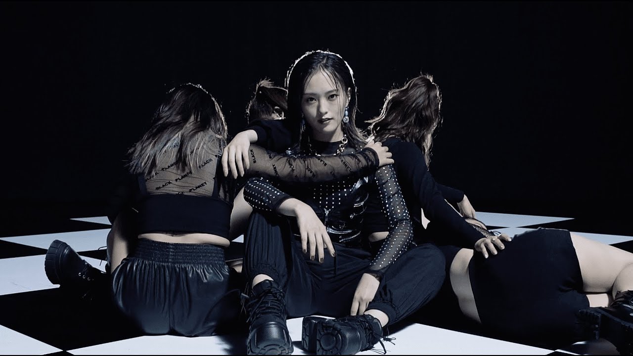 山本彩「Don't hold me back」Dance Performance Video - YouTube