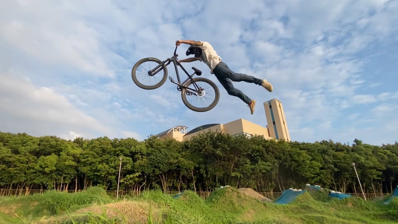 ダートジャンプ662トレイル - YouTube