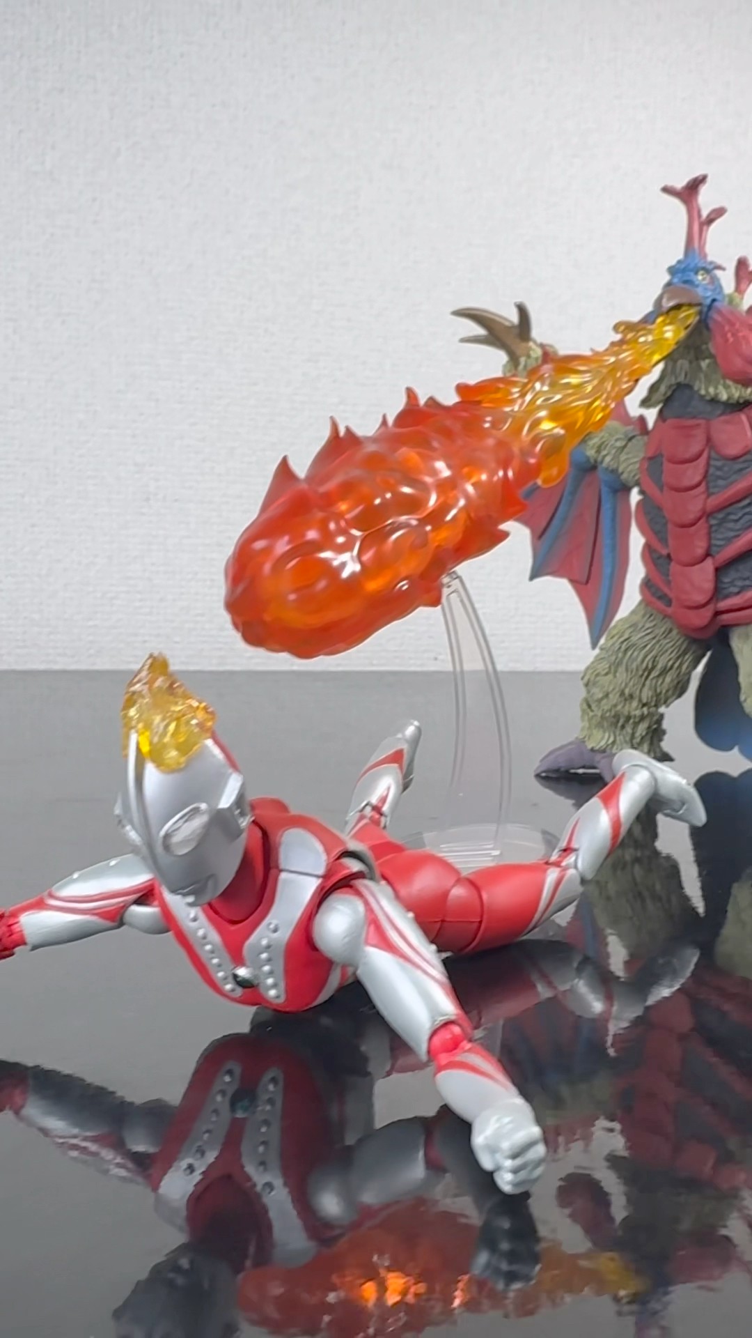 ゾフィーが死んだ タロウも死んだ トラウマ怪獣 バードンがフィギュ