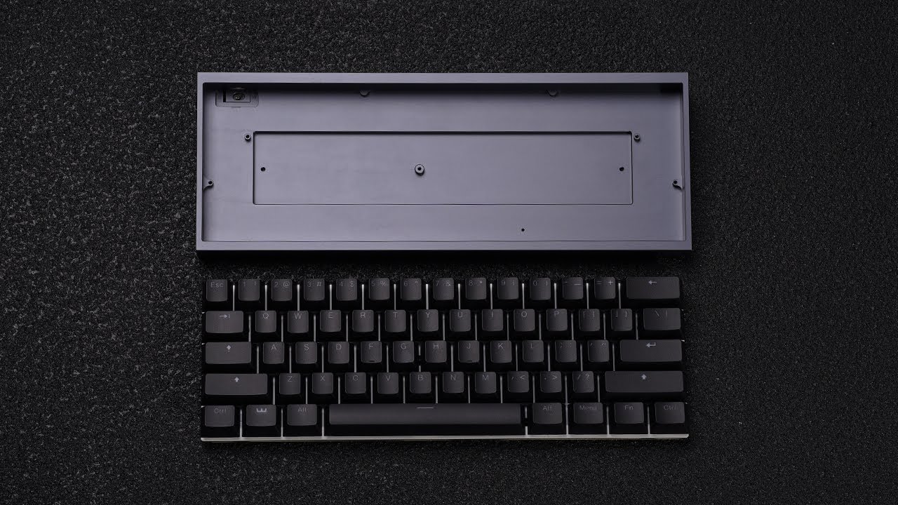 Tofu60 Redux case assembled with Wooting 60HE barebone kit