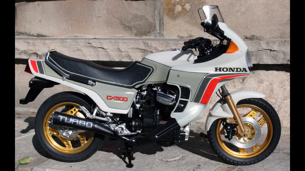 HONDA CX500 Turbo Tamiya 1/6 - YouTube