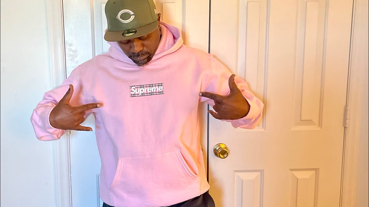 Unboxing Supreme Burberry Box Logo Hoodie S/S 22 - YouTube