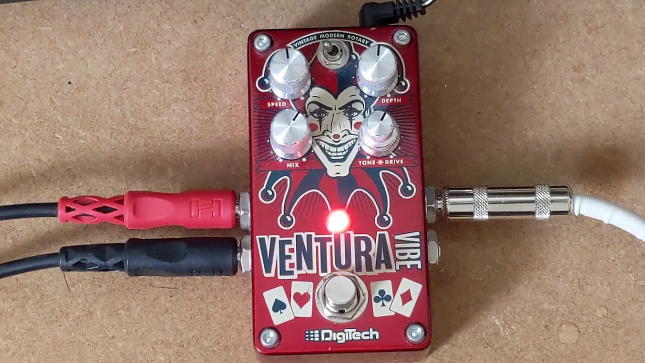 Digitech Ventura Vibe vs Boss RT-20 - YouTube