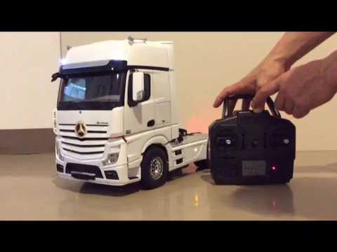 最新 タミヤ 1/14 トレーラーが凄い ベンツ アクトロス - YouTube