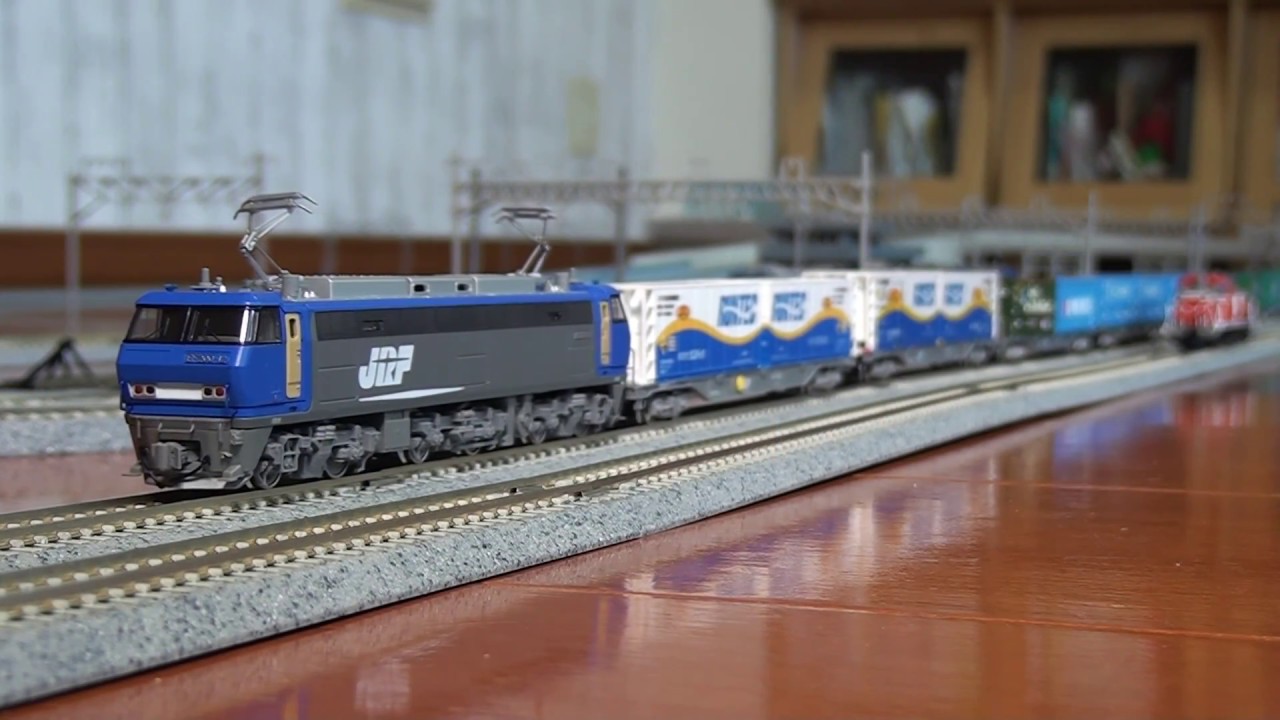 Nゲージ】▷▷KATO・EF200新塗色が牽くフルコン貨物列車 - YouTube