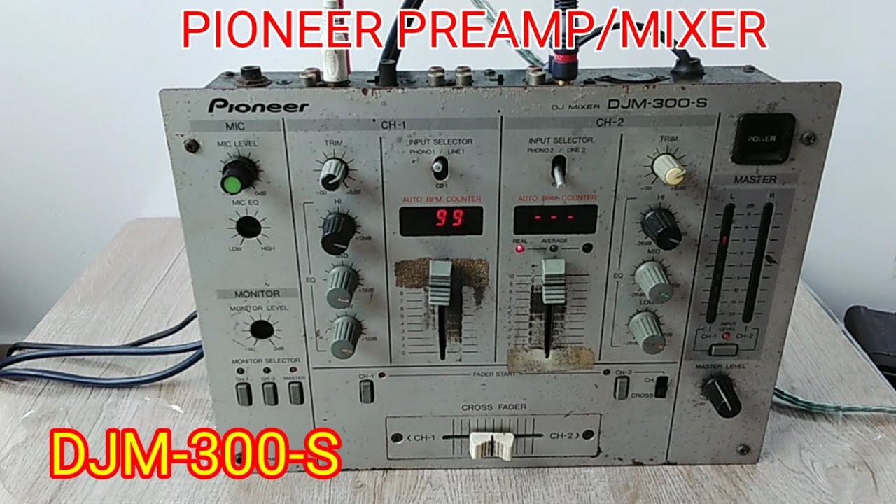 Review of PIONEER PREAMP/MIXER DJM-300-S# - YouTube