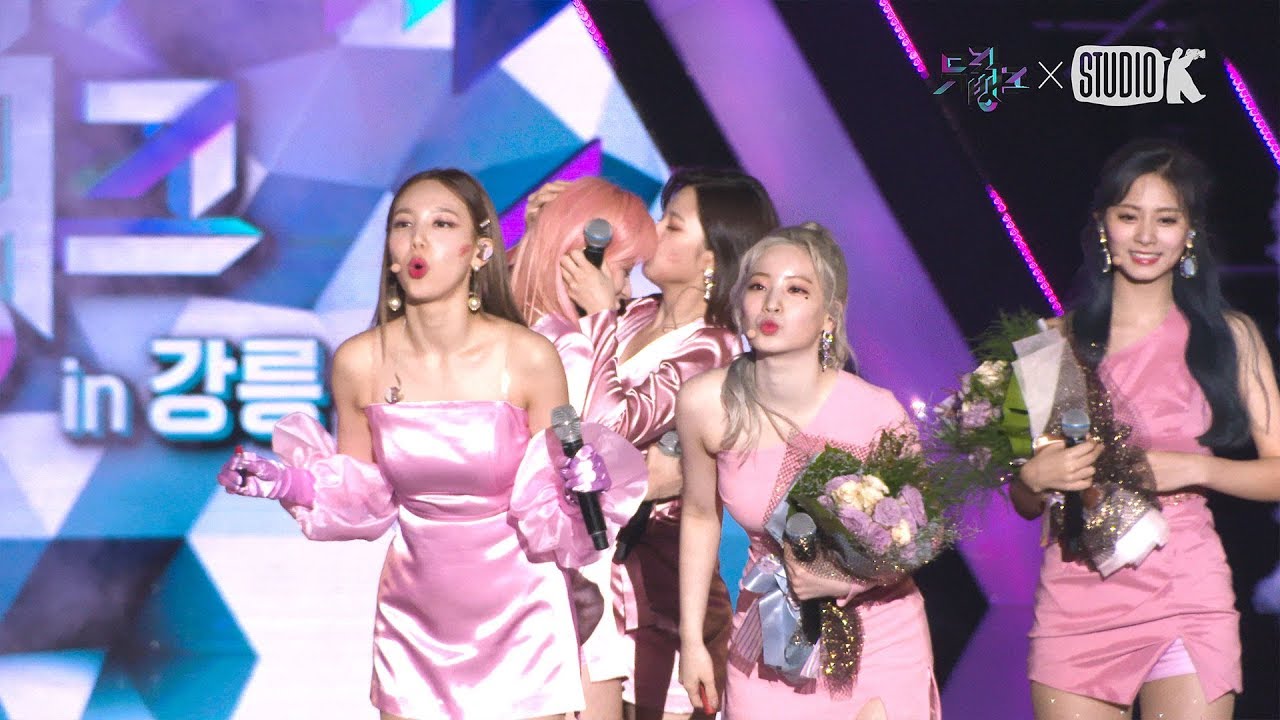 4K] TWICE CEREMONY 'Feel Special' l @MusicBank in Gangneung 191004