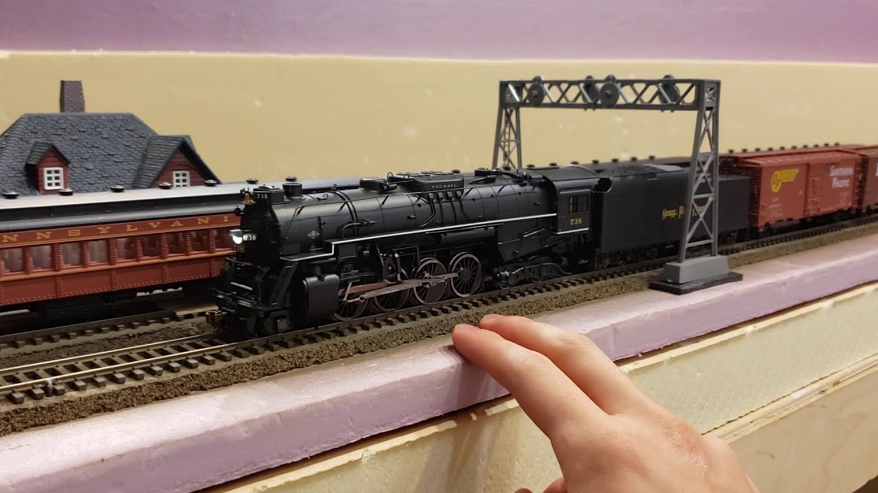 Engine Showcase: Proto 2000 NKP Nickel Plate Road 2-8-4 Berkshire
