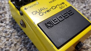Review and Demo: Boss SD-2 Dual Overdrive effects pedal!! It's