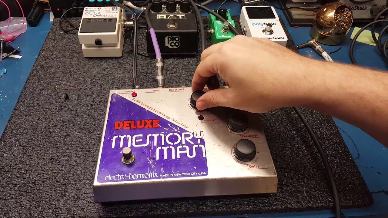 Vintage 1978 Electro-Harmonix Deluxe Memory Man Blue Demo EHX