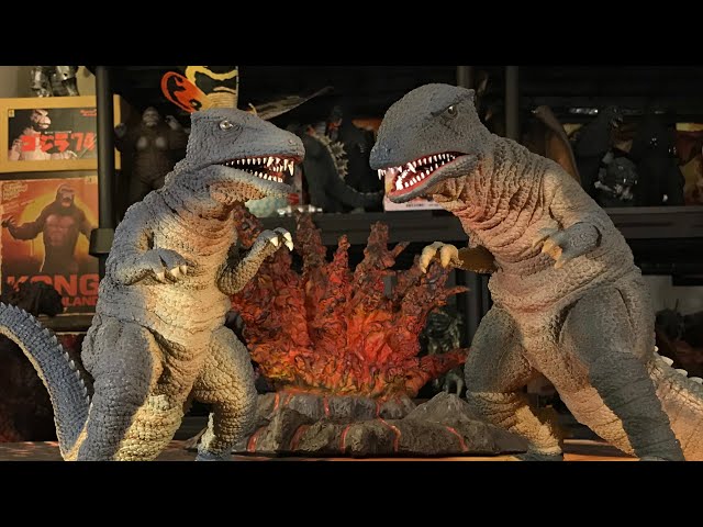X-Plus Gorosaurus 1967/1968 30cm & 25cm Standard Edition Double