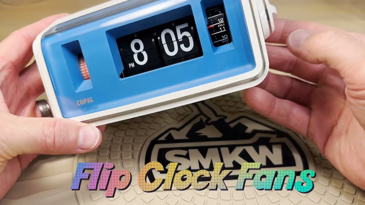 The Copal model 228 flip clock with Kanji inscription - YouTube