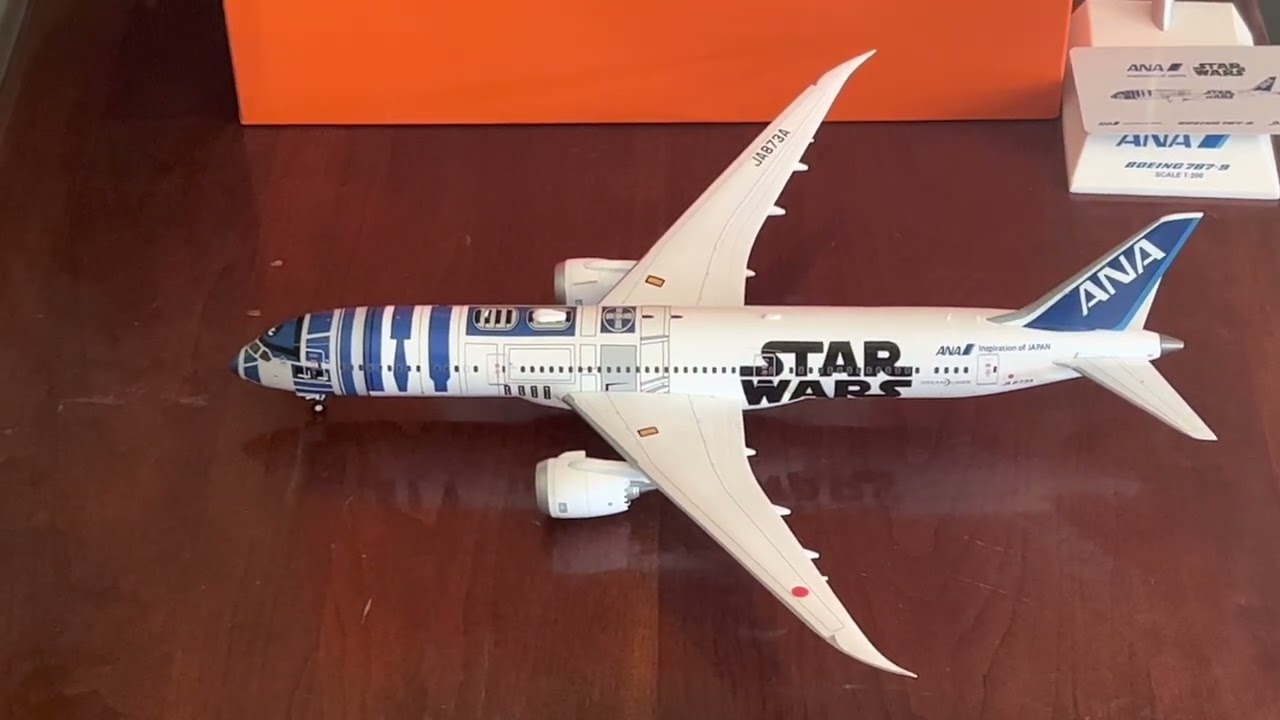 JC Wings 1:200 Star Wars ANA {R2-D2} Boeing 787- 9 Dreamliner