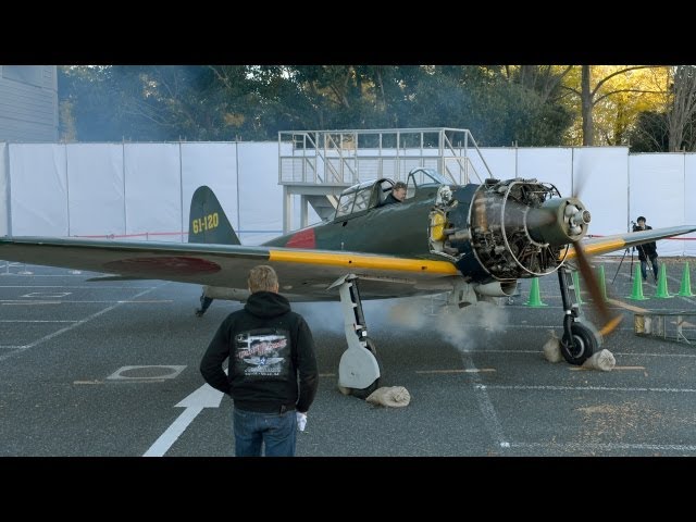 零戦、参上! 飛行可能なオリジナル機 - YouTube