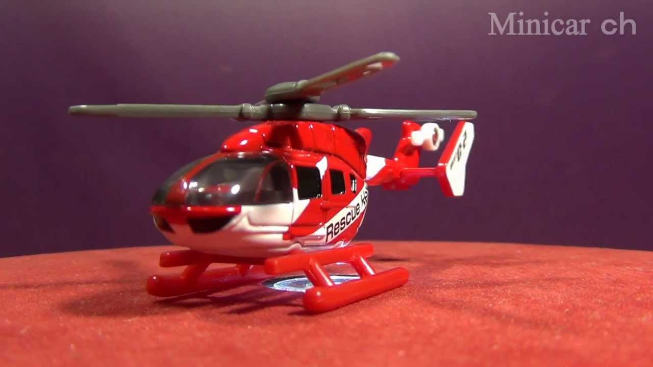 トミカくじ17 川崎重工業 BK117 C-2 ヘリコプター（消防庁仕様） - YouTube