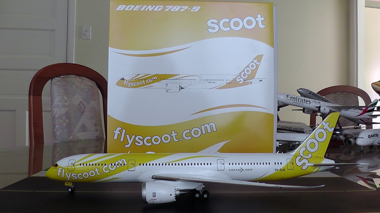 JC Wings 1:200 Scoot 787-9 Dreamliner Unboxing and Review - YouTube