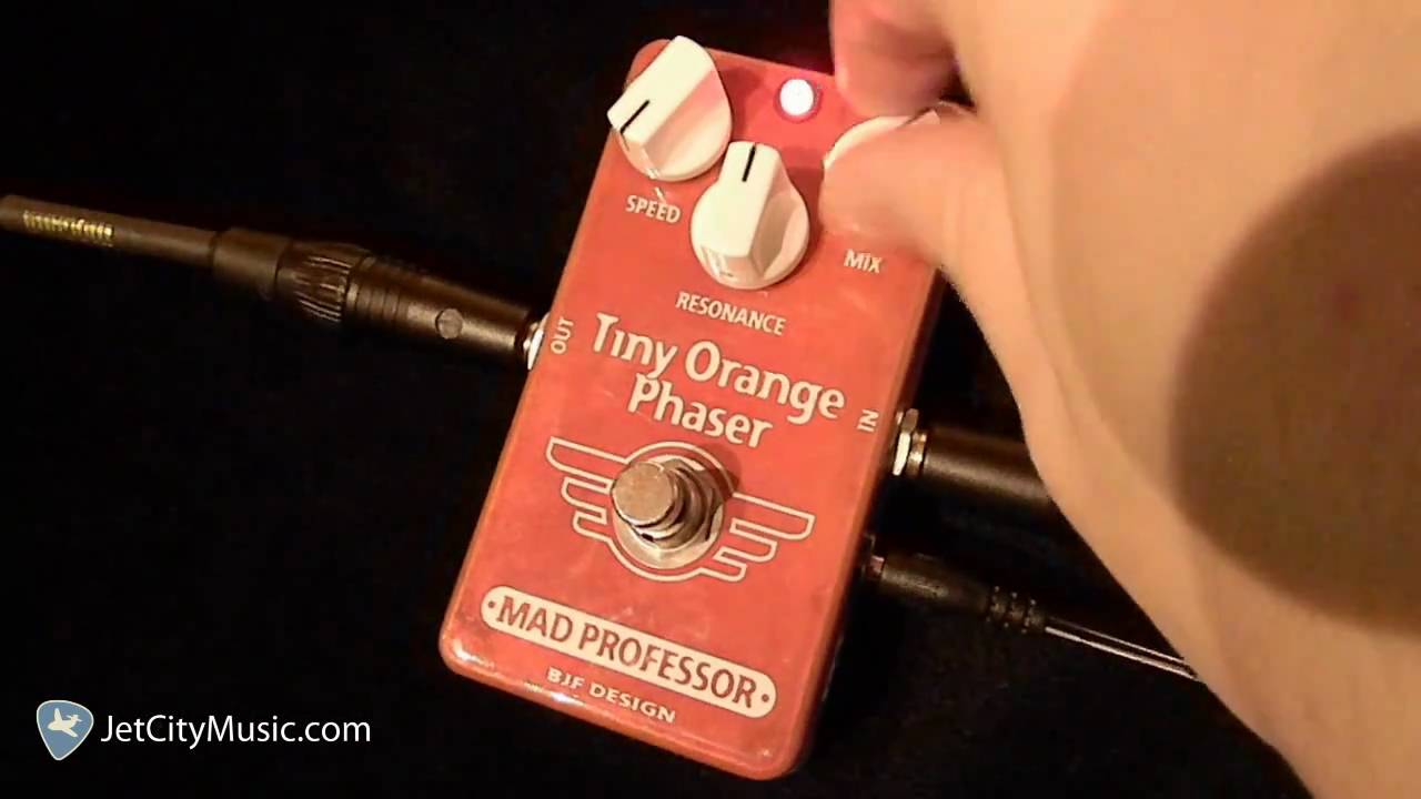 Mad Professor Tiny Orange Phaser - YouTube