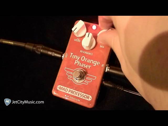 Mad Professor Tiny Orange Phaser - YouTube