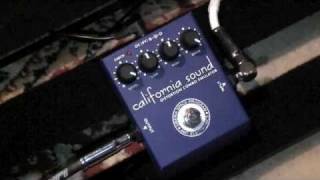 AMT Electronics California Sound Distortion Pedal Demo - YouTube