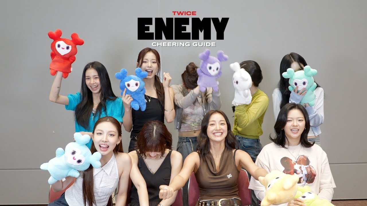TWICE サイン入り写真 ENEMY TWICE サイン入り写真 ENEMY