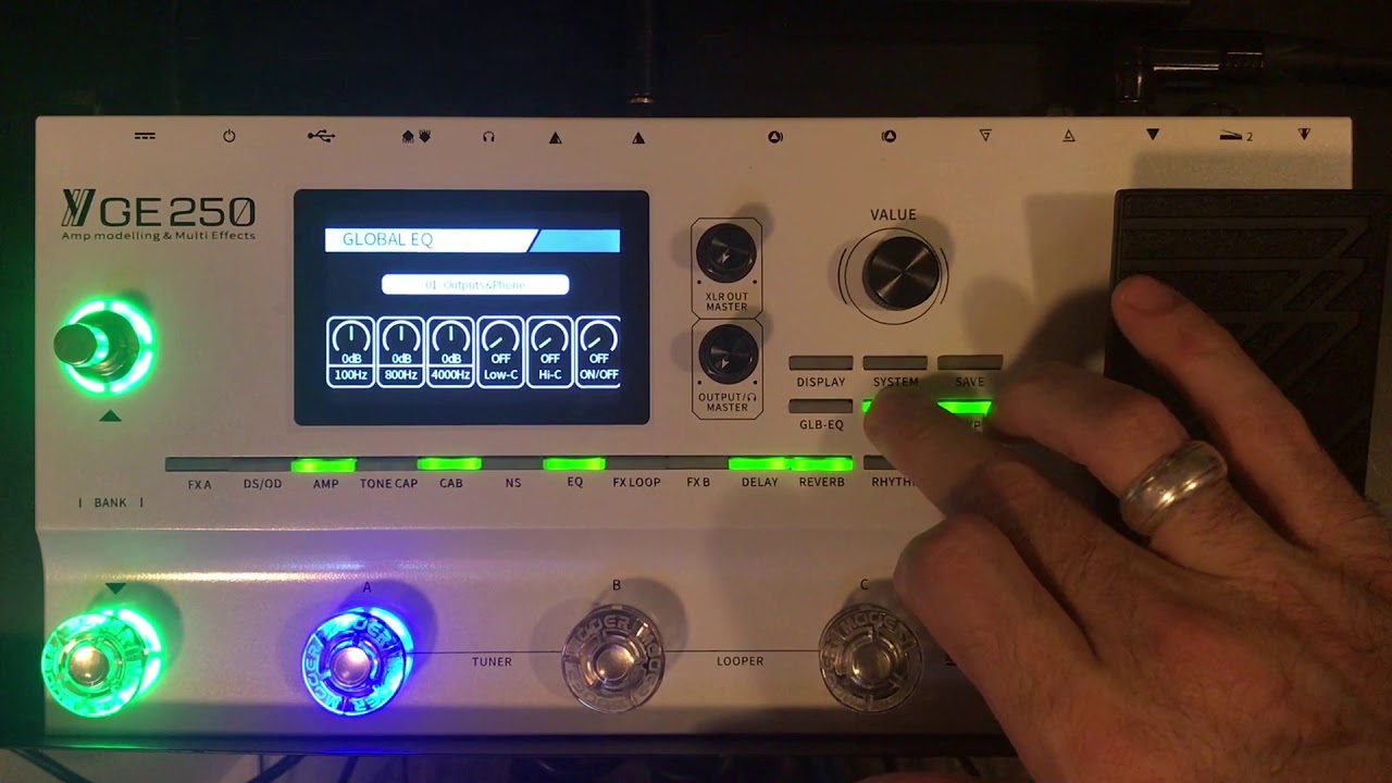Scott's Digital Guitar Playground - Mooer GE250 - YouTube