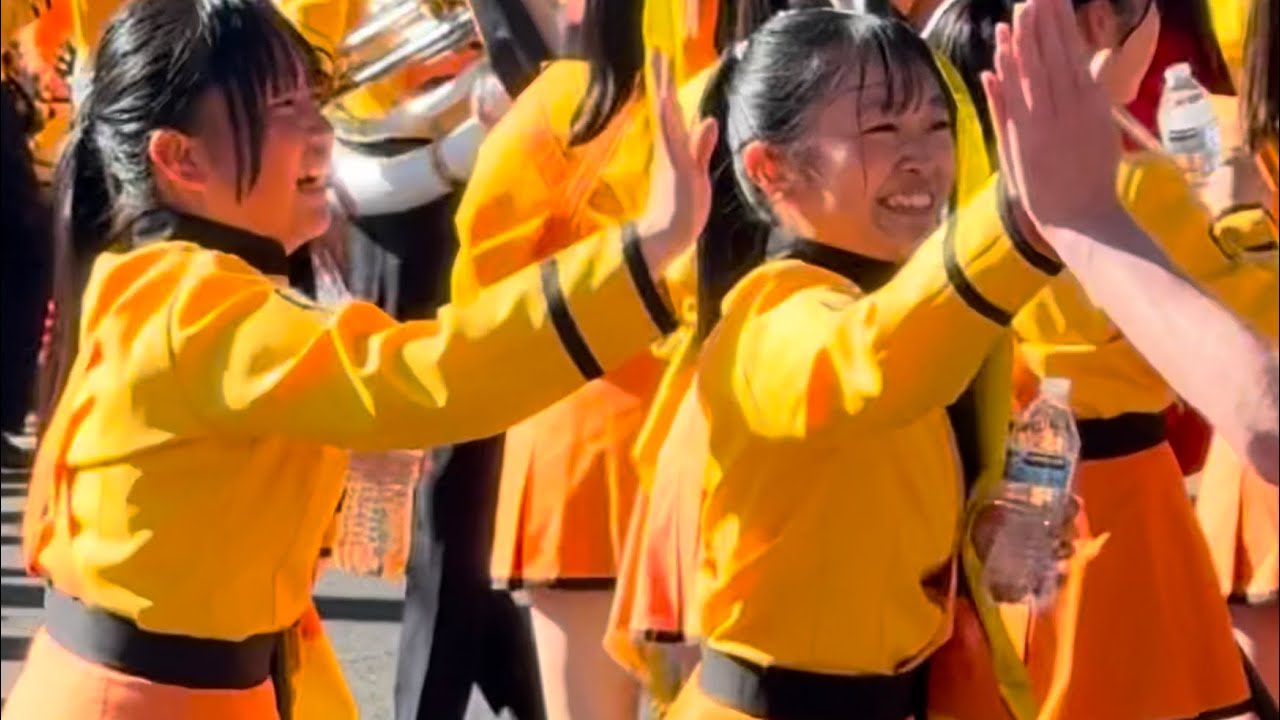 ローズパレード2025 京都橘高校吹奏楽部 終盤〜ゴールまで - YouTube