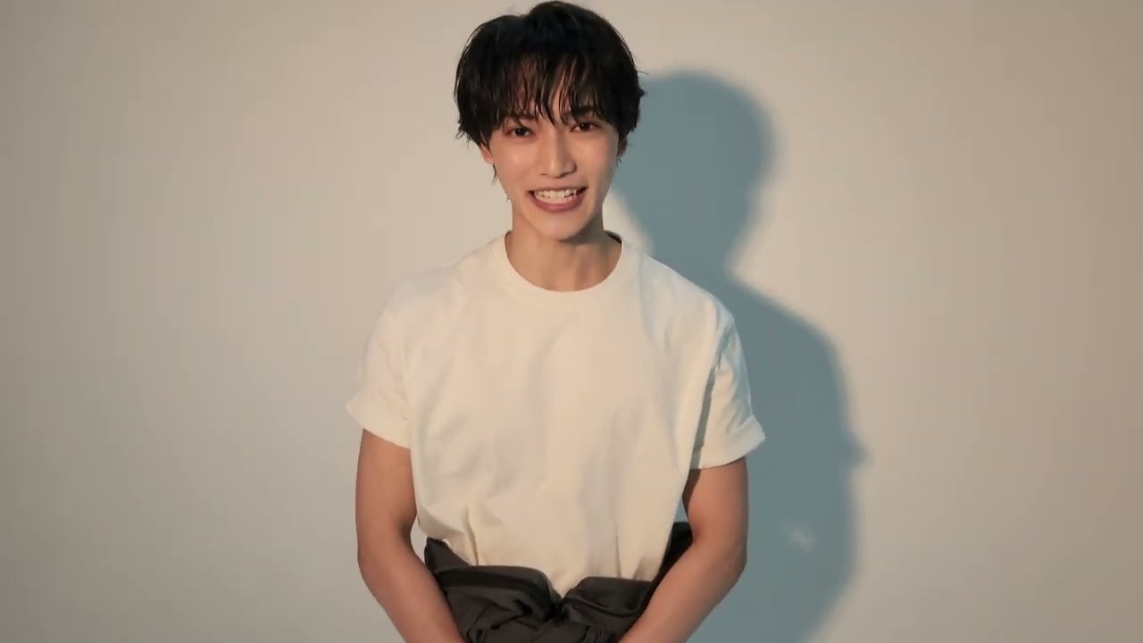 梶田拓希 2025 カレンダー発売！ - YouTube