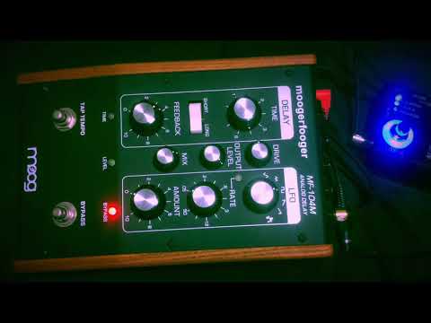 moogerfooger MF-104 & moog MF-104M Analog Delayをレビュー