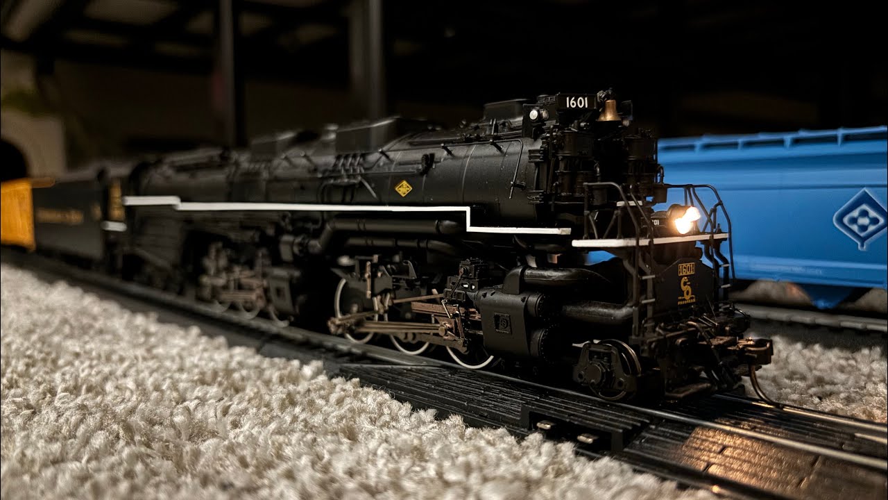 Rivarossi Allegheny 2-6-6-6 H-8 Class C&O 1601 with DCC & Sound