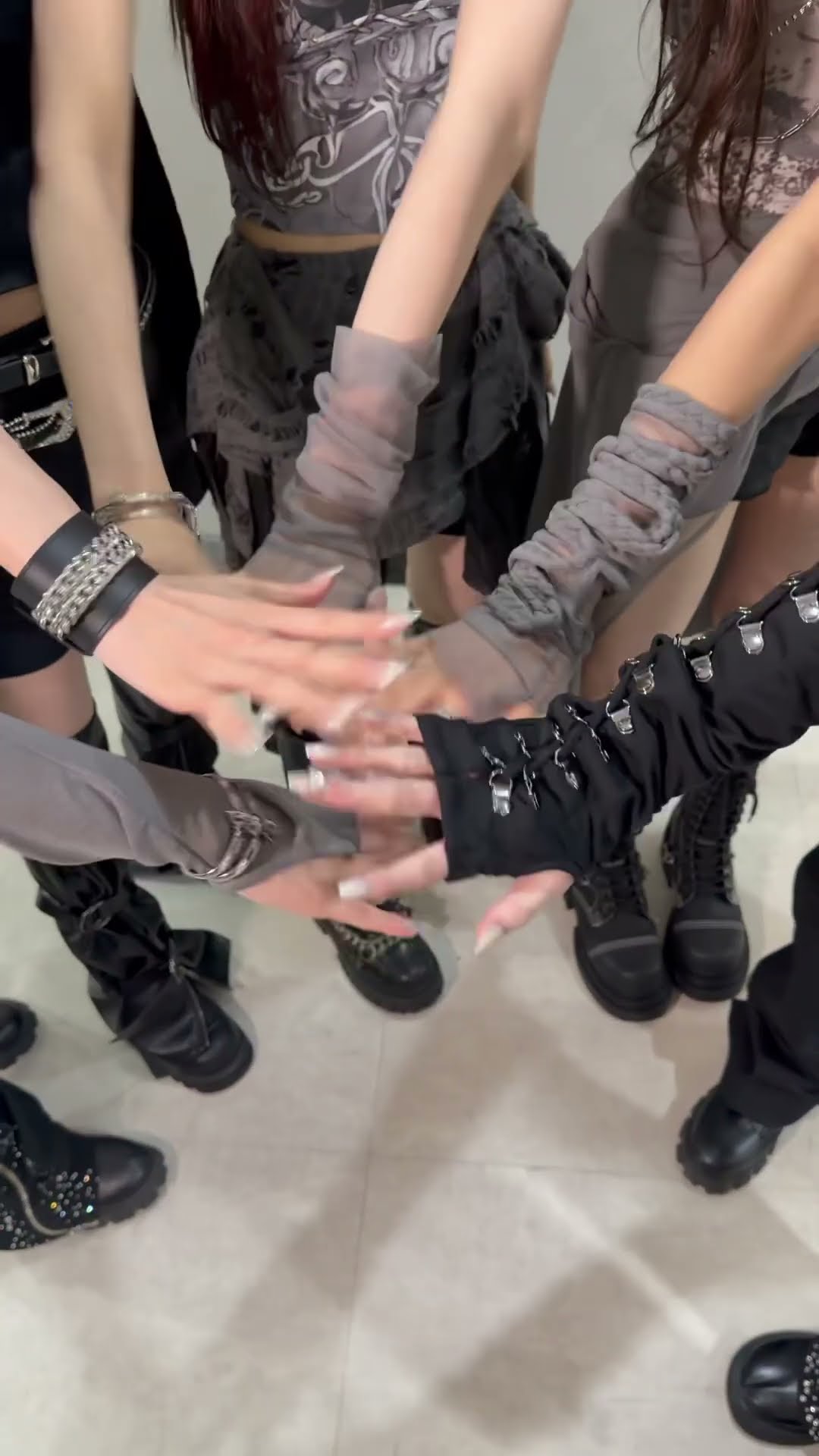 2025 izna 1st FAN-CON 'Not Just Pretty' DAY1😘 We are ready