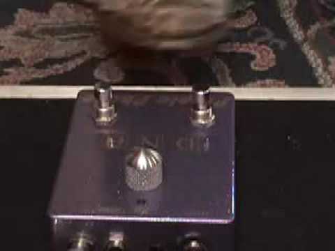 Analogic DNA Purple Phase phaser guitar pedal demo - YouTube