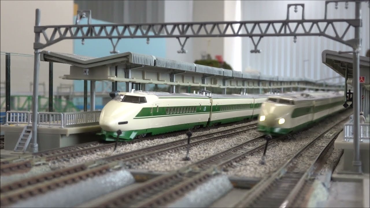 200系東北・上越新幹線 F編成 - YouTube