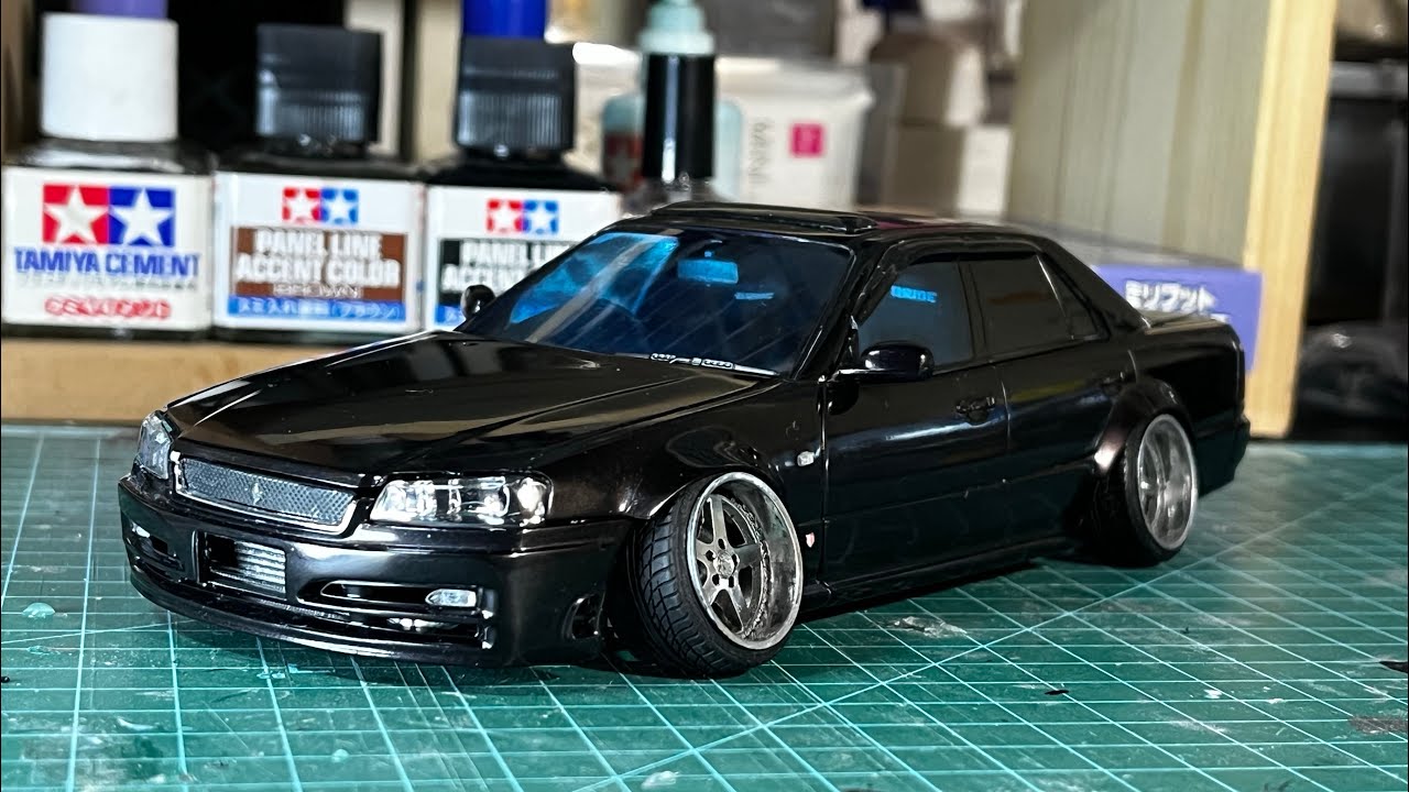 ER34スカイライン後期 アオシマ プラモデル完成。 - YouTube