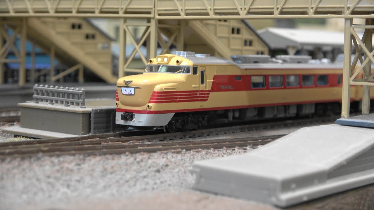 KATOキハ81系 特急くろしお - YouTube