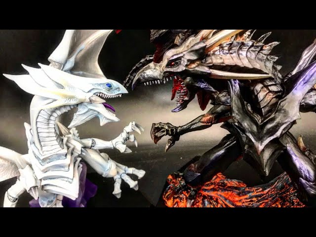 遊戯王】青眼の白龍VS真紅眼の黒竜【フィギュア】 - YouTube