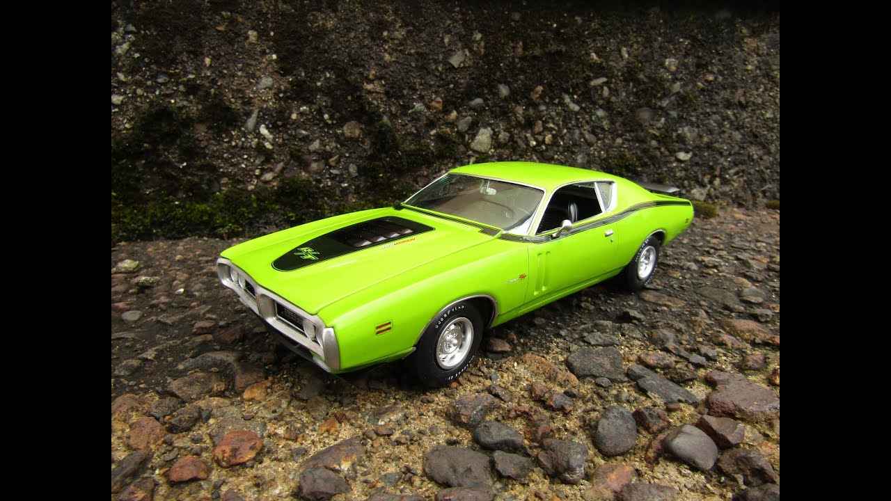 T-GARAGE店長がキットレビュー＆製作 AMTアーテル 1/25 '71ダッジ