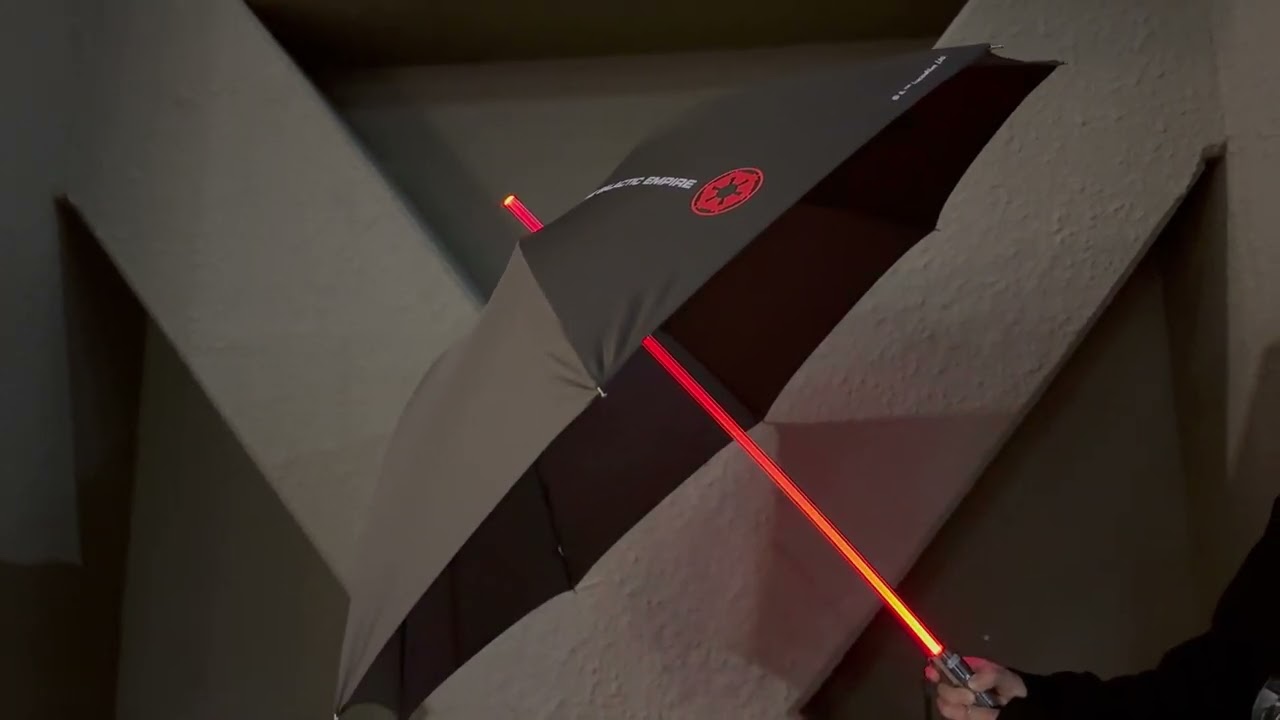 雨の日もフォースと共にあらんことを。ライトアップ機能搭載、ダース