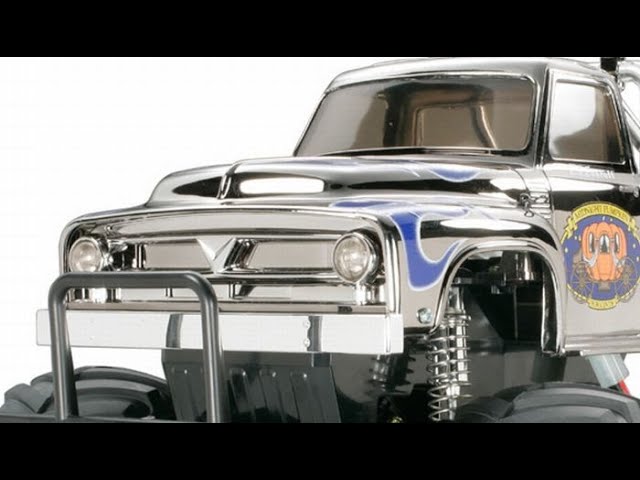 走る場所を選ばないラジコンピックアップトラック組立キット】タミヤ