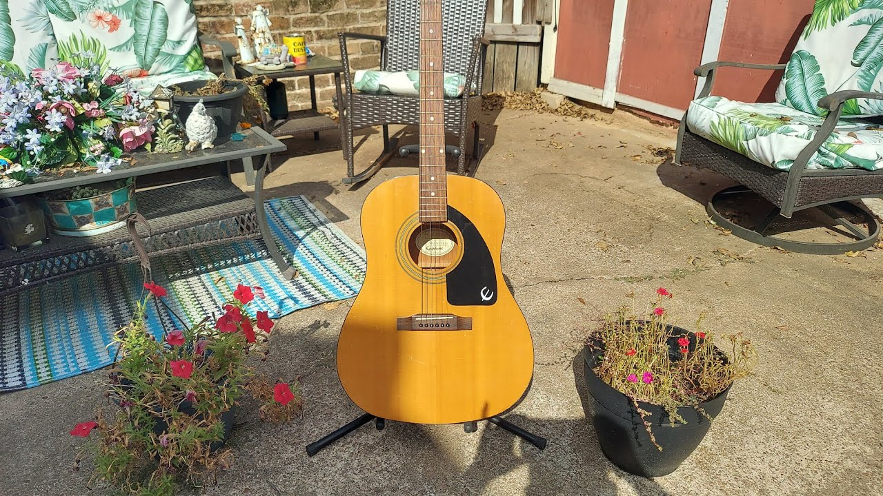 Epiphone AJ-100 NA Acoustic Dreadnought Guitar ( REVIEW ) 🎸 - YouTube