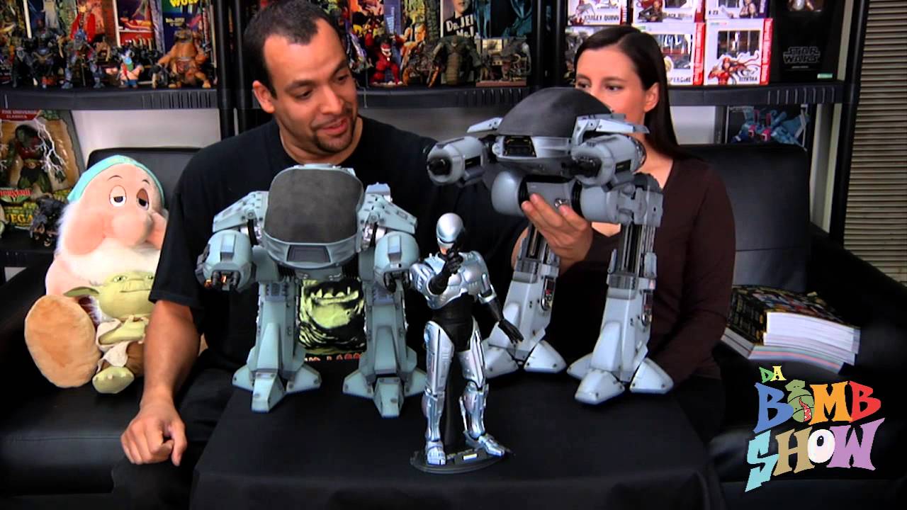 Hot Toys Robocop ED-209 MMS204 and MMS12 1/6 Scale Figure