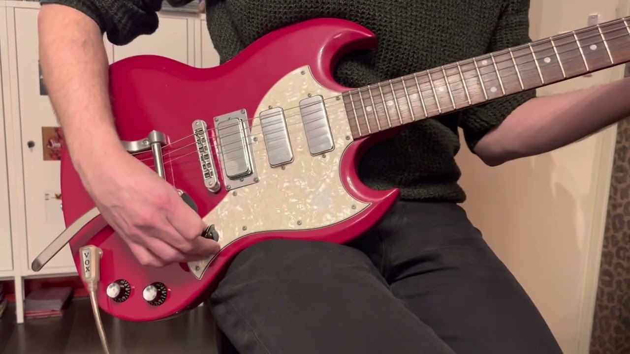 Gibson SG Deluxe 1998 - YouTube