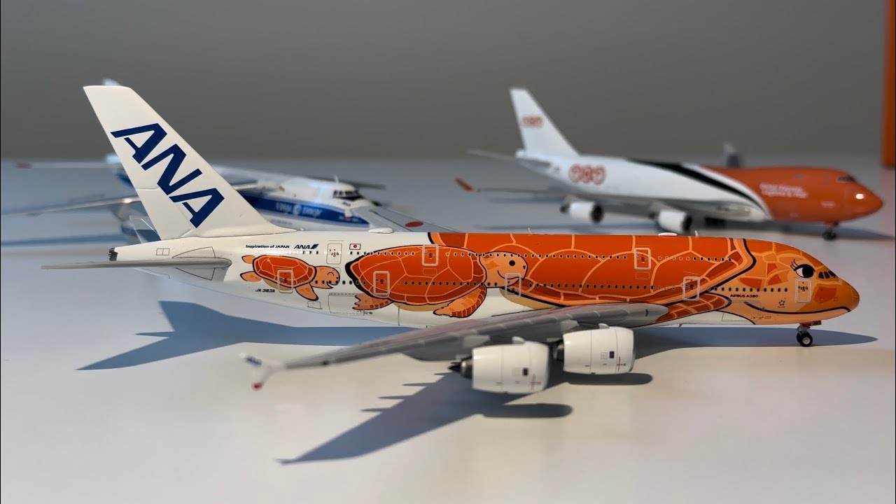 ANA Airbus A380 JC Wings 1:400 - YouTube