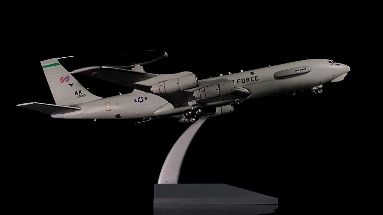Inflight200 United States Air Force E-3B Sentry (B707-300) 75-0560