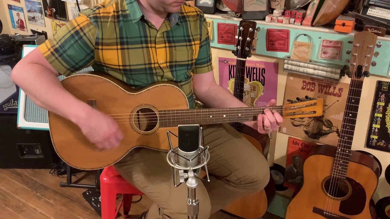 1920s Regal parlor guitar - YouTube