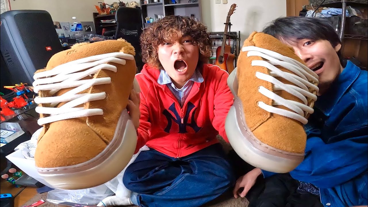 念願】ずっと欲しかったERLのスニーカーが発売されたので買ったった