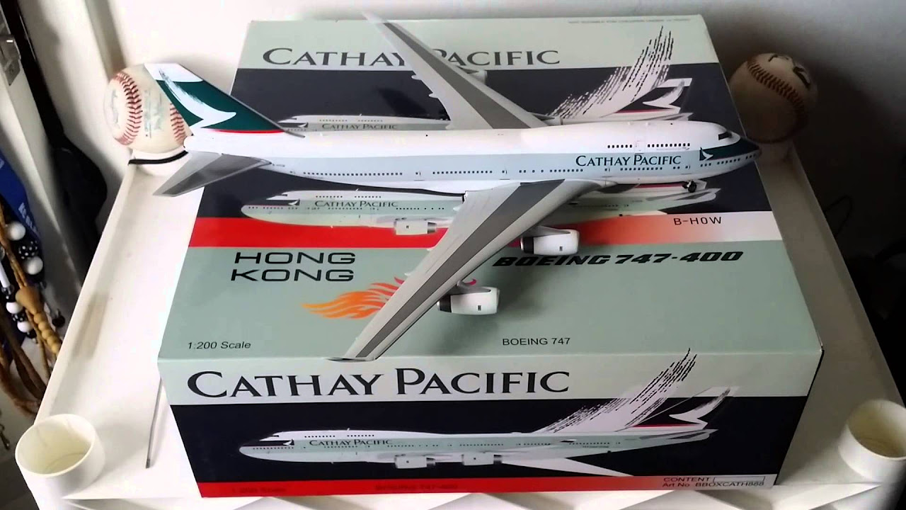 BBOX 200 Cathay Pacific B747-400(Asia World City) - YouTube