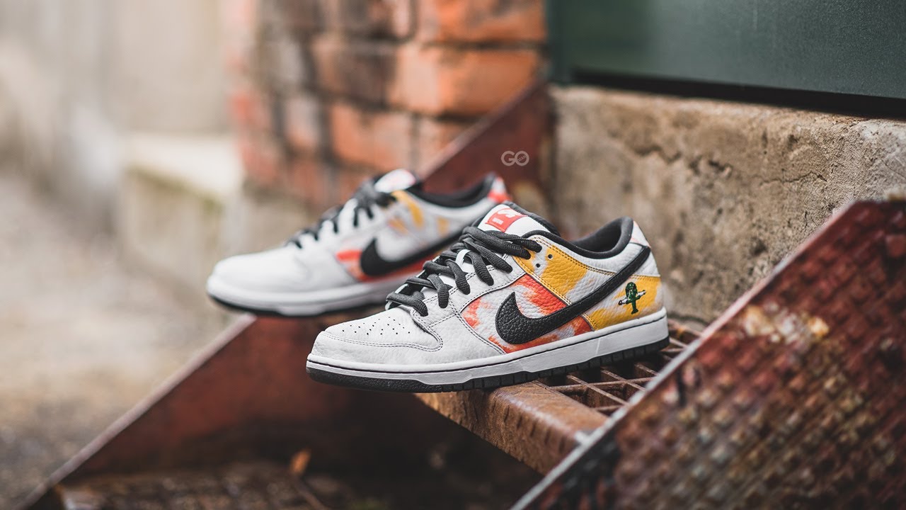 Nike SB Dunk Low Pro QS 