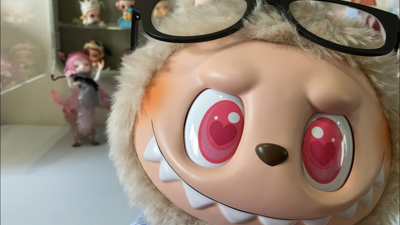 The Monsters 'Flip with me' - YouTube