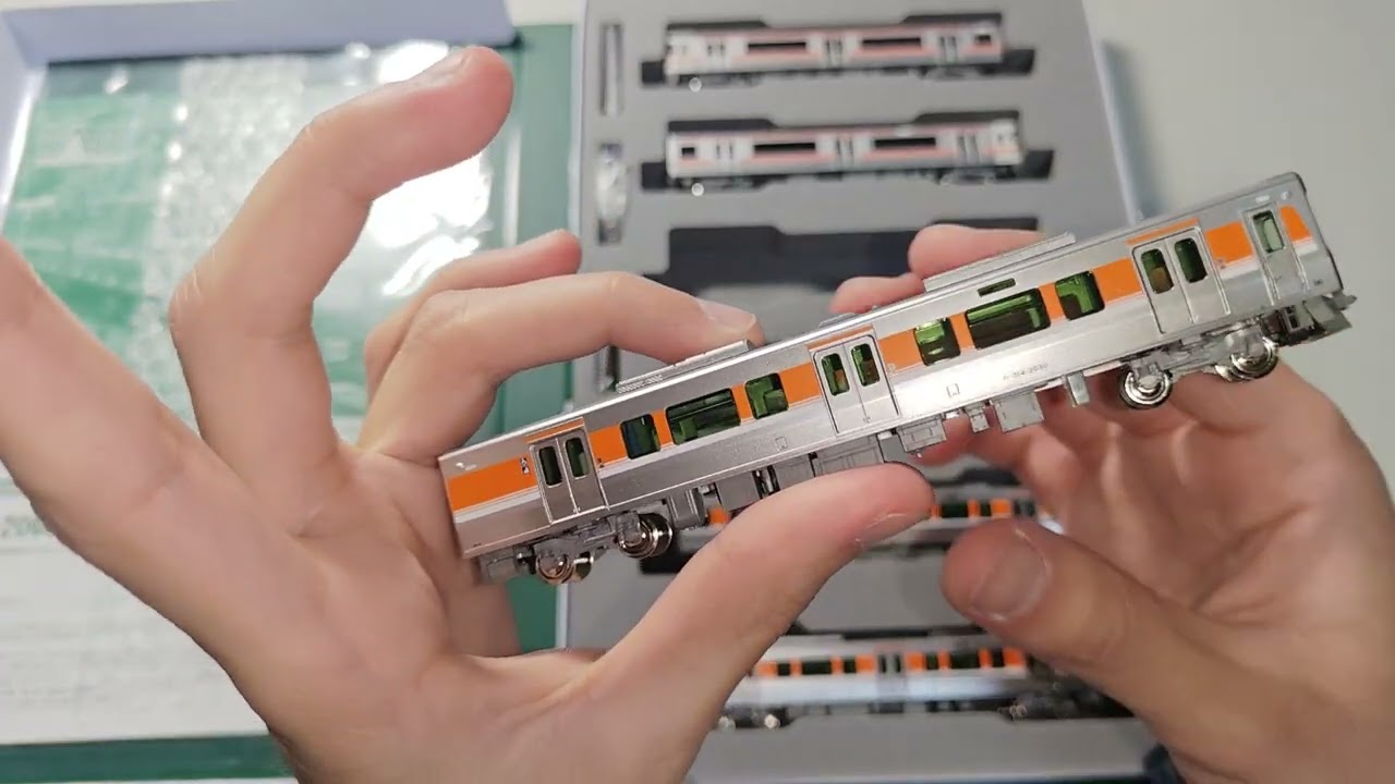 お喋り]KATO 10-2066 315系3000番台+313系300番台 6両セット 【特別