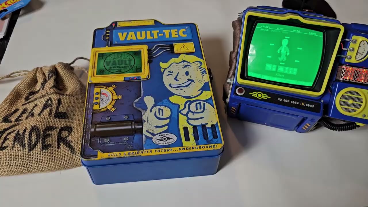 Fallout - Vault Dweller's Welcome Kit by Doctor Collector | Review